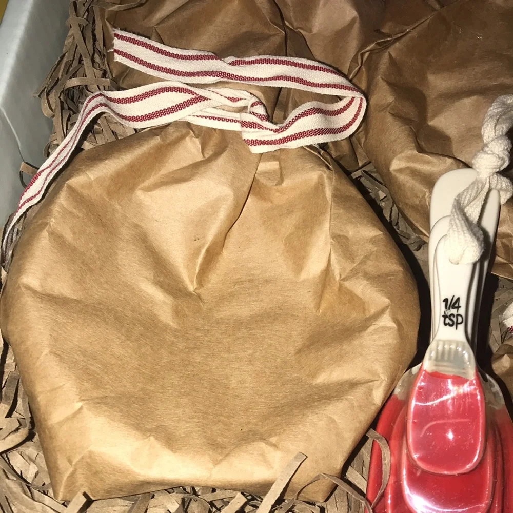 NWT Apple Pie Gift Set by thoughtfully